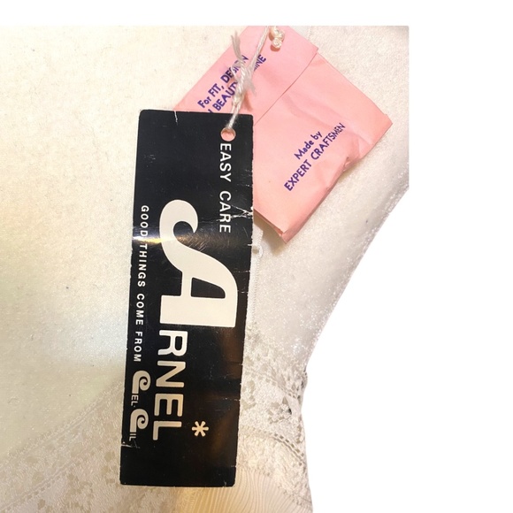 Vintage slip with lace trim & adjustable straps. Sz36 - Picture 12 of 15